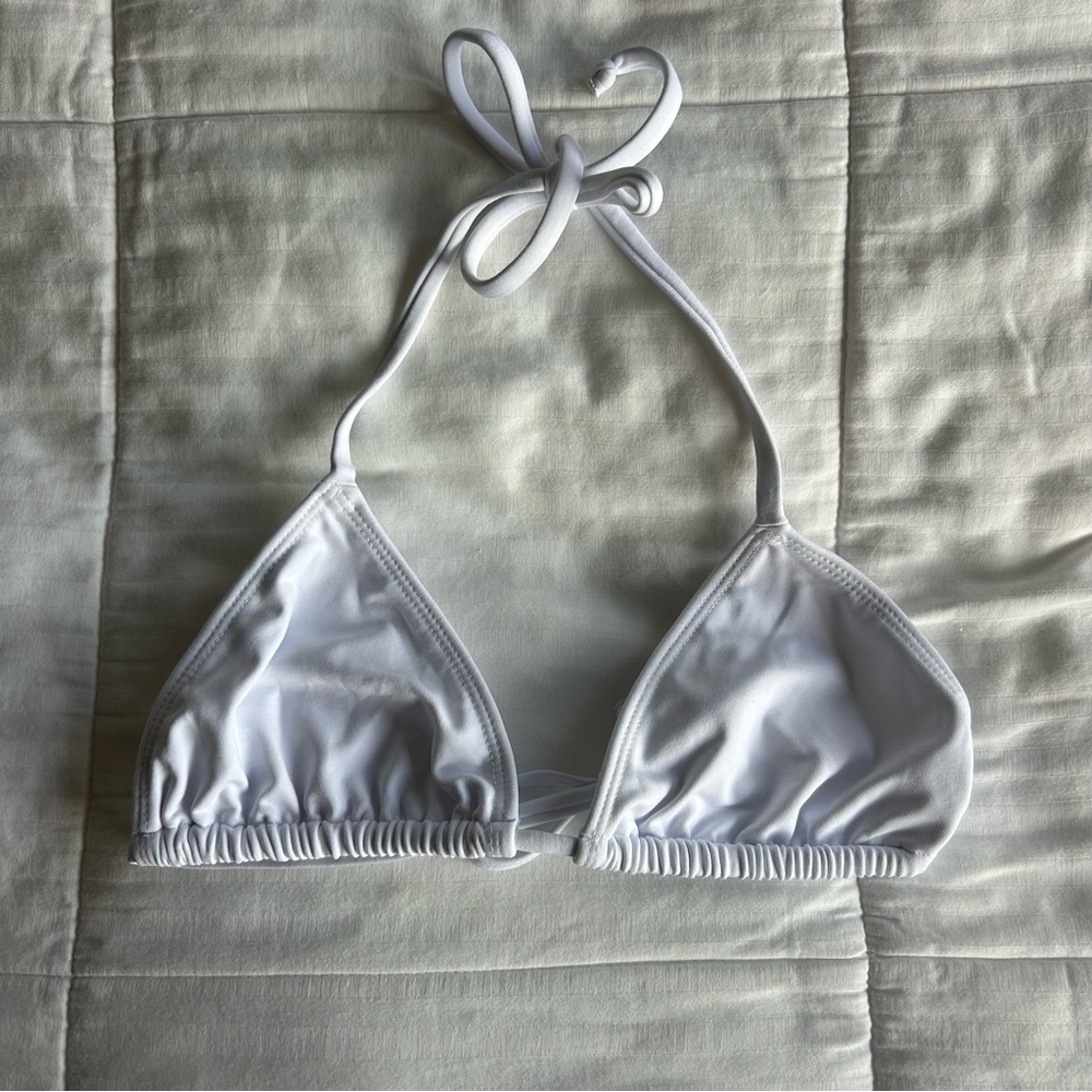 NWT Bikini Block Ashley Marie Triangle Top - White